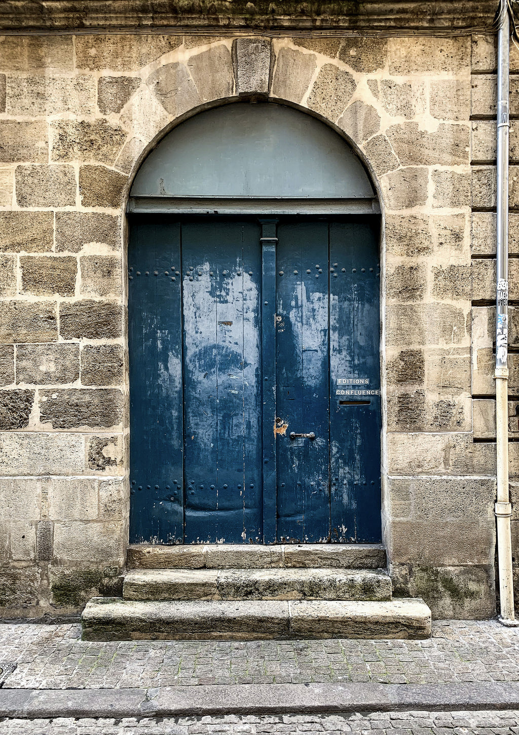 Editions. Confluences.