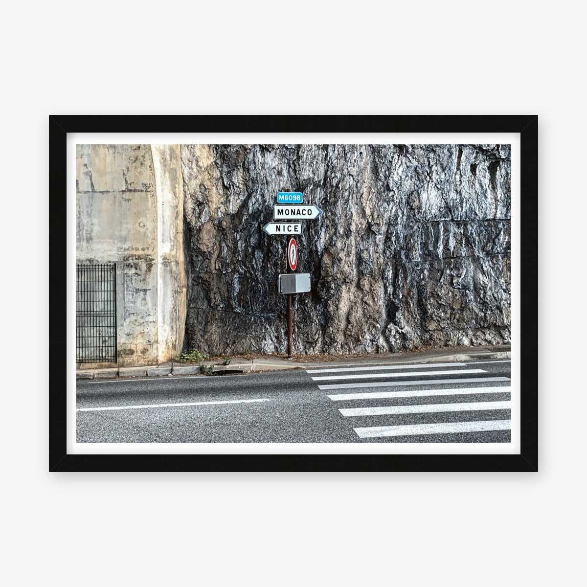 Cap Estel - 21cm x 30cm, 8.3inches x 11.7inches / Black