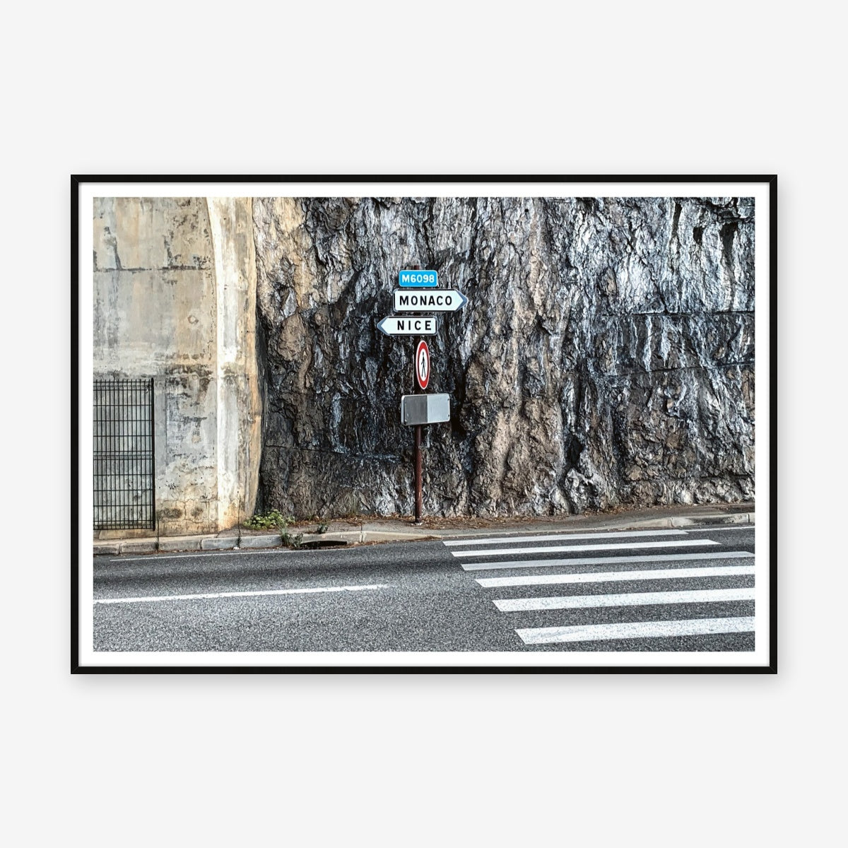 Cap Estel - 70cm x 100cm, 27.6inches x 39.4inches / Black